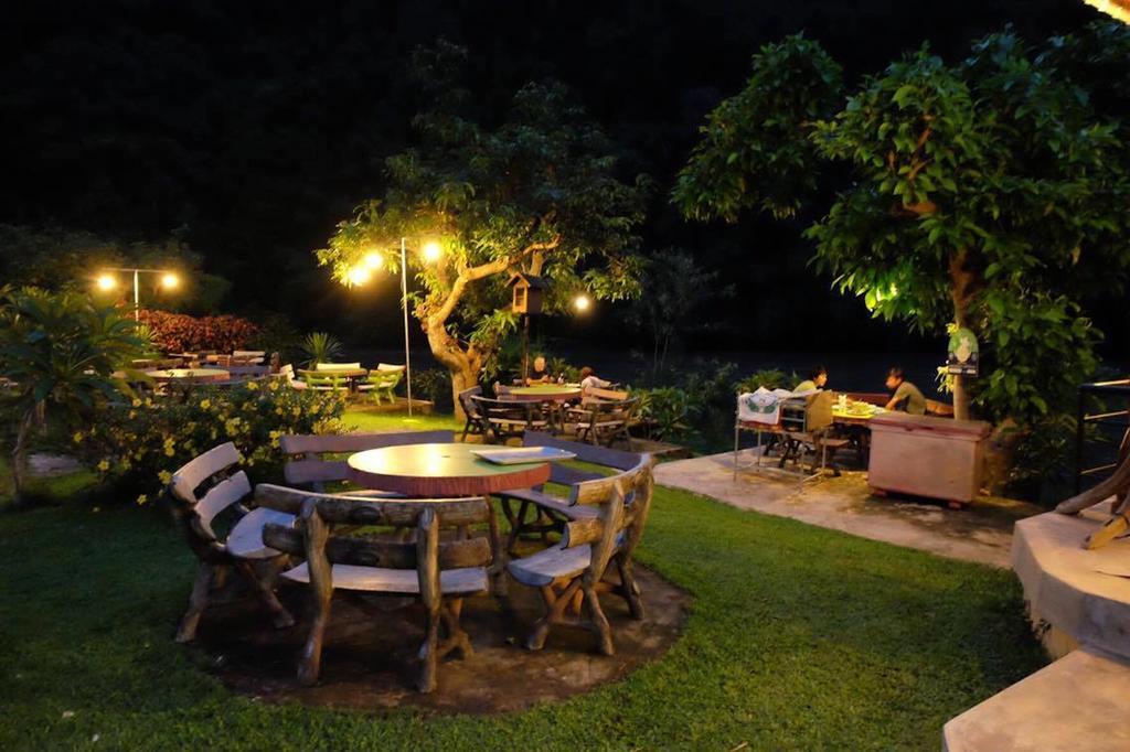 Khun Mai Baan Suan Resort Mae Ai Exterior foto