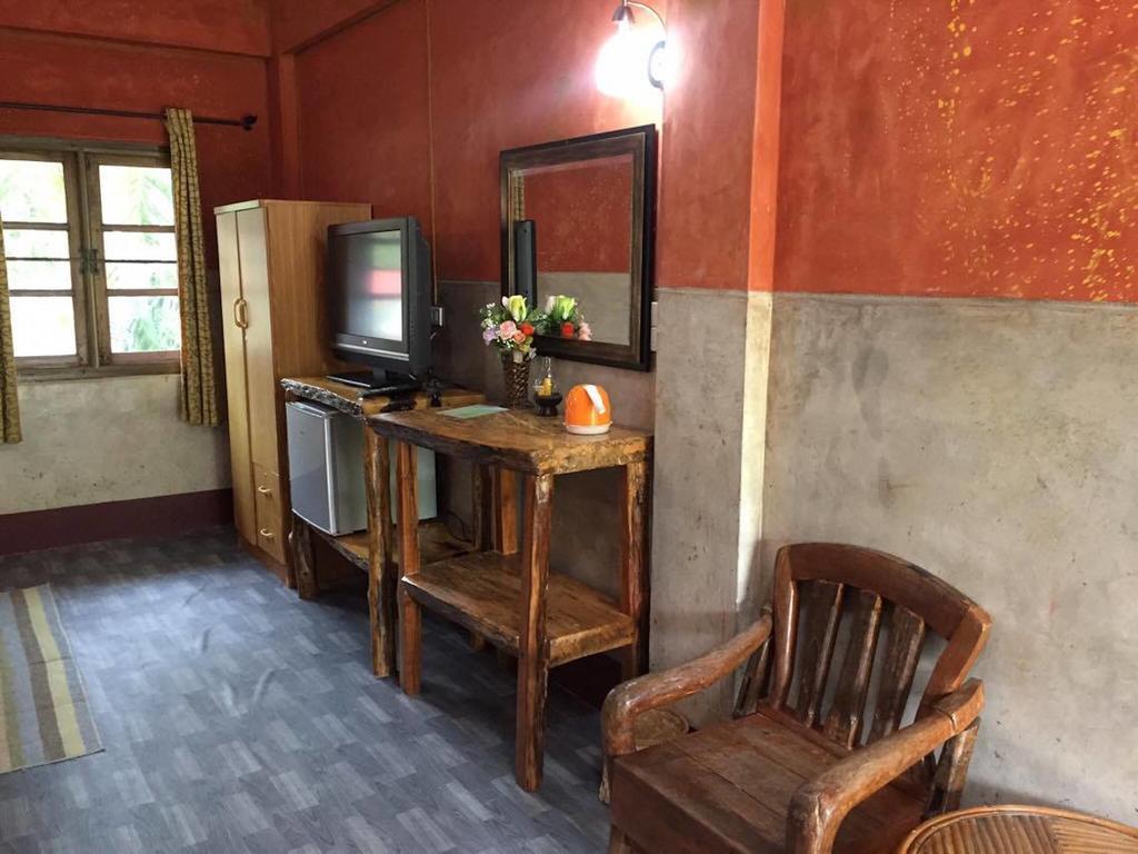 Khun Mai Baan Suan Resort Mae Ai Exterior foto